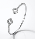 Clover cuff