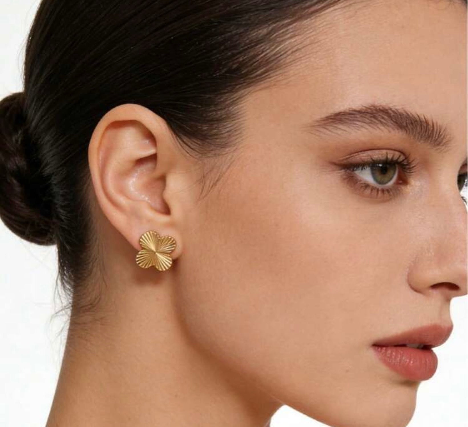 clover earrings