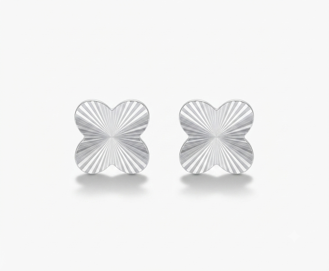 clover earrings