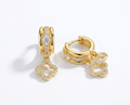 Clover triple hoop earrings
