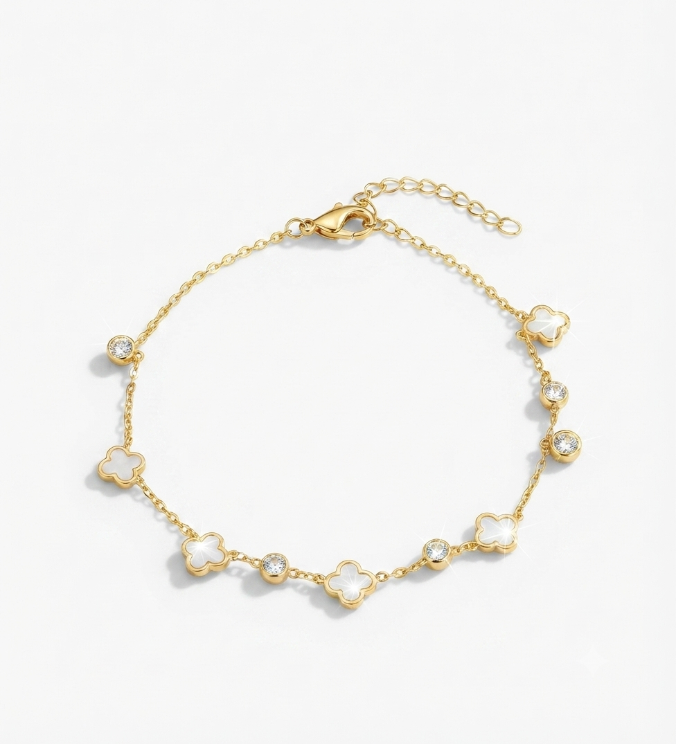 dainty clover bracelet